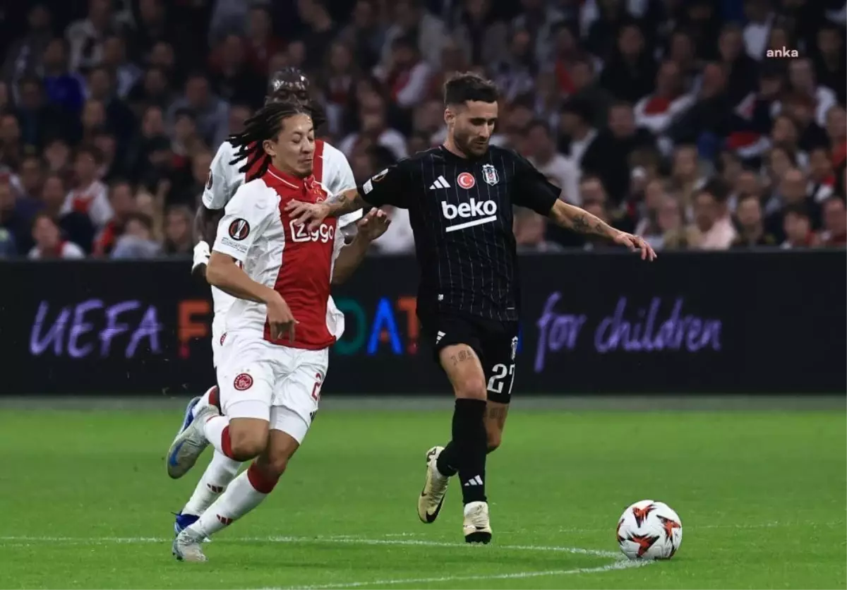 Beşiktaş, Ajax’a 4-0 Yenildi