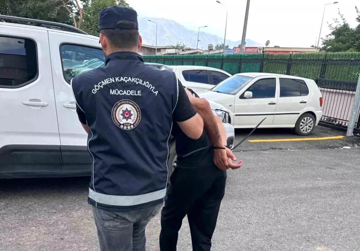 Erzincan’da 5 Düzensiz Göçmen Yakalandı