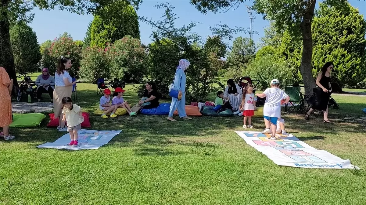 Samsun’da Gezici Kütüphane ile Sokak Oyunları Festivali Düzenlendi