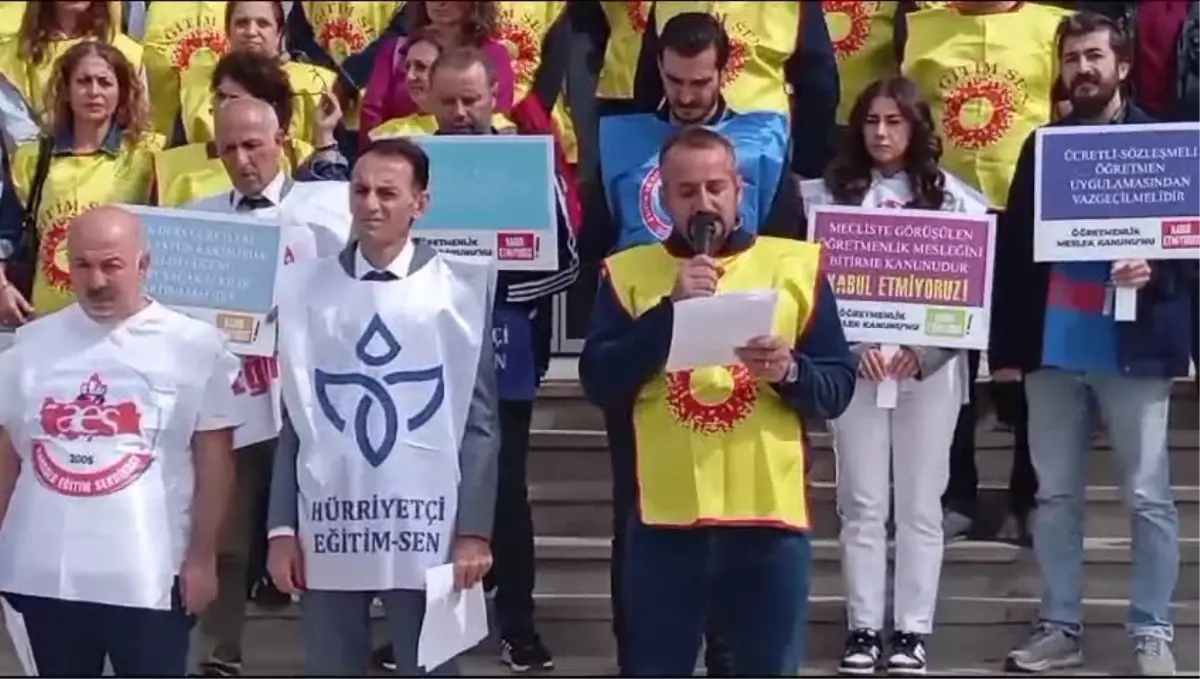 Tokat’ta Öğretmenler, Meslek Kanunu Teklifine Tepki Gösterdi